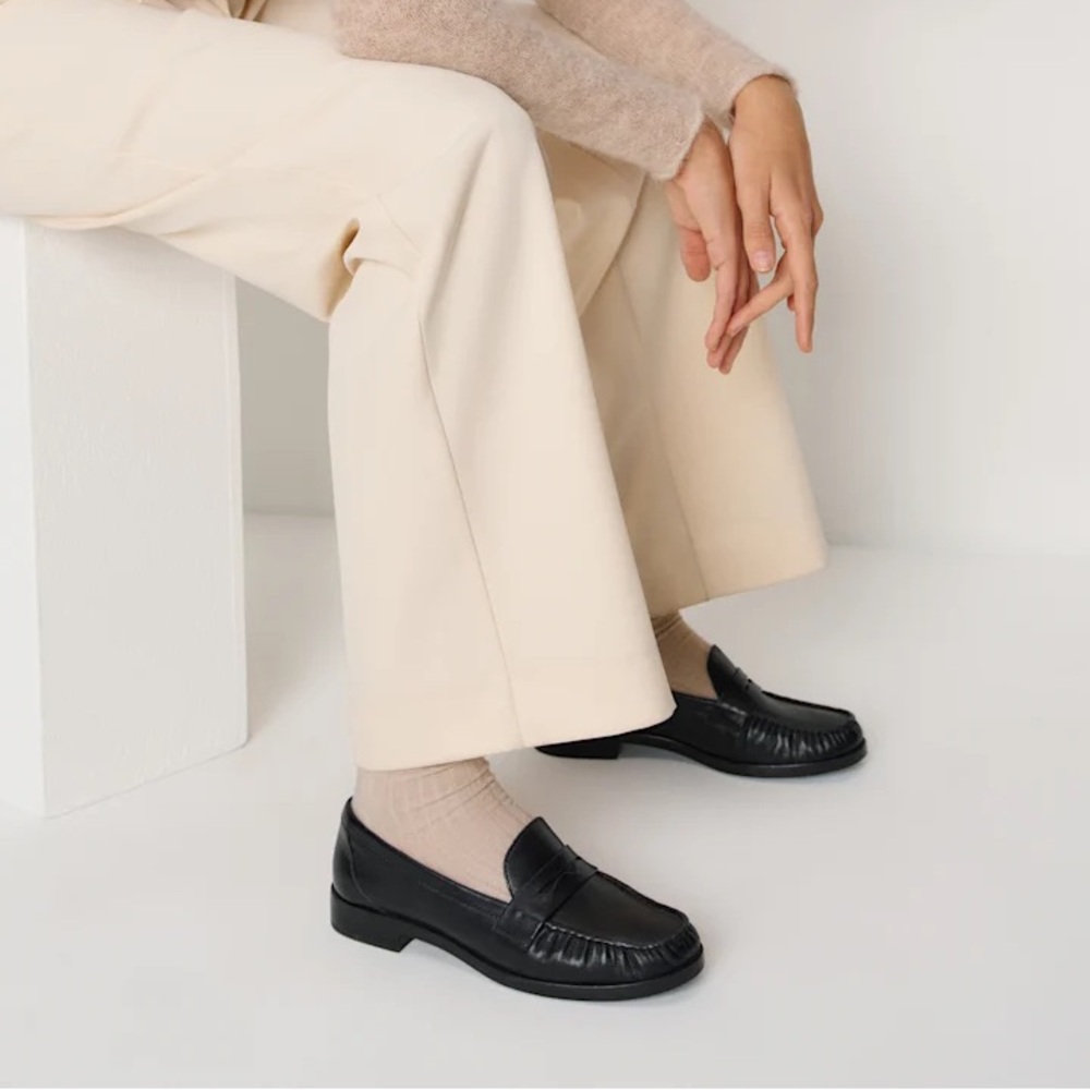 Reformation Ani Loafer in Black, Size 8, NWT - Picture 6 of 8